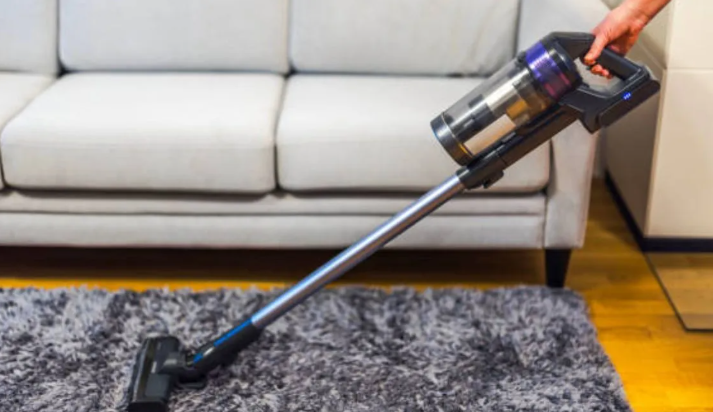 Luxury Vacuum Cleaner Reviews: Top Premium Models for 2025